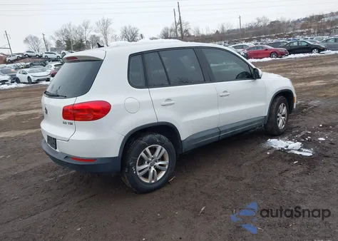 2013 Volkswagen Tiguan S from USA, damaged, VIN WVGAV3AX6DW626945